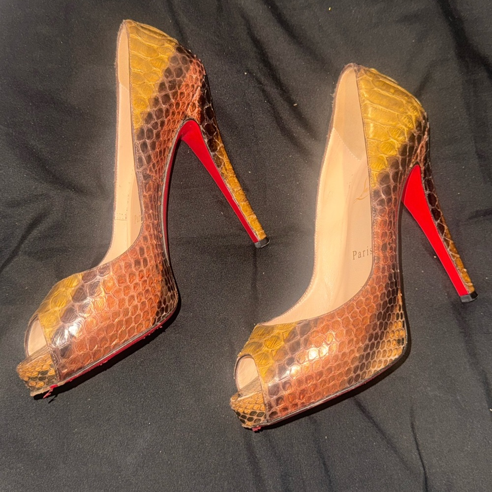 Christian Louboutin Metallic Gold and Brown Heels - Picture 2 of 4